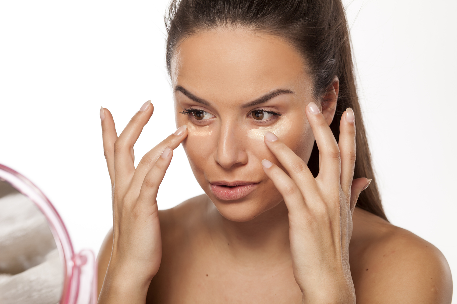Eye Primers – Importance and Alternatives