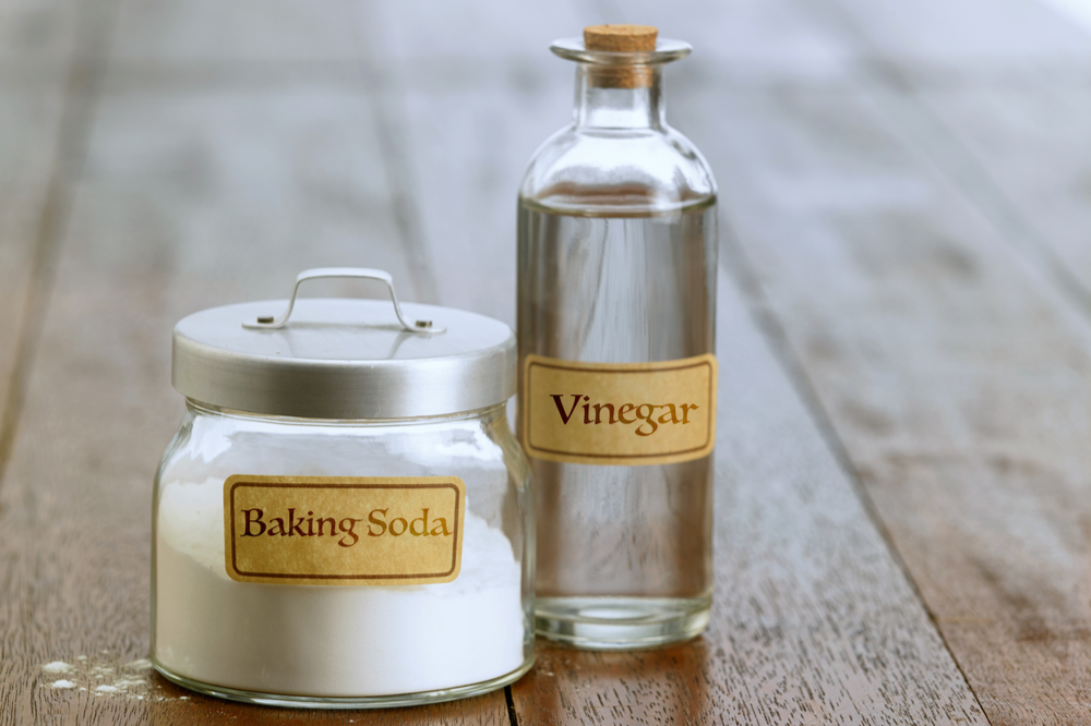 5 Effective Natural Cleaning Products